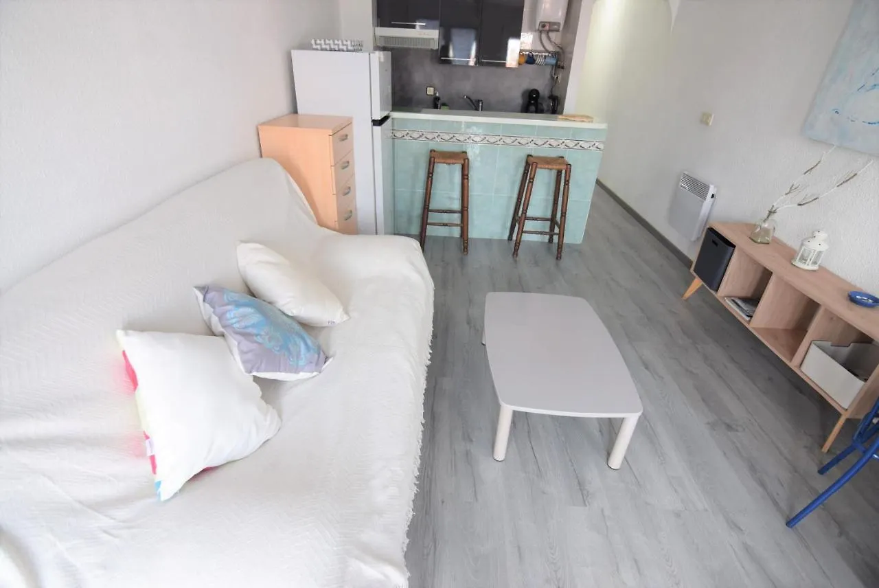 408-Apartamento Vistas Canal Empuriabrava Spain